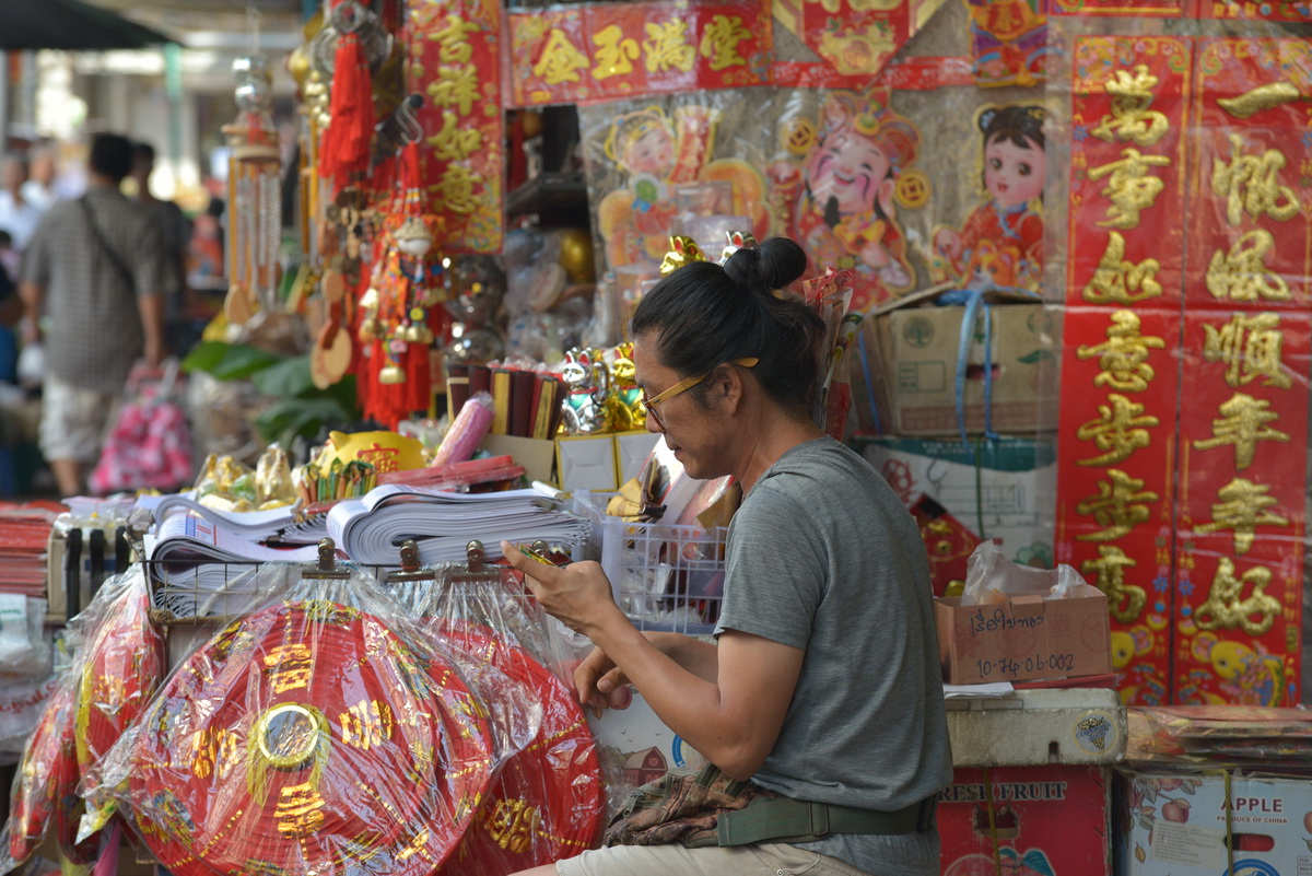 History, Daily Life & Food | Chinatown, Bangkok, Thailand photograph 10