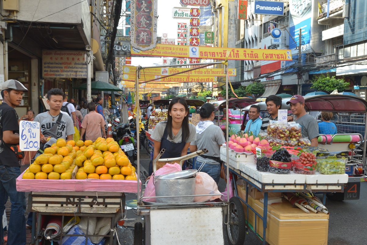 History, Daily Life & Food | Chinatown, Bangkok, Thailand photograph 11